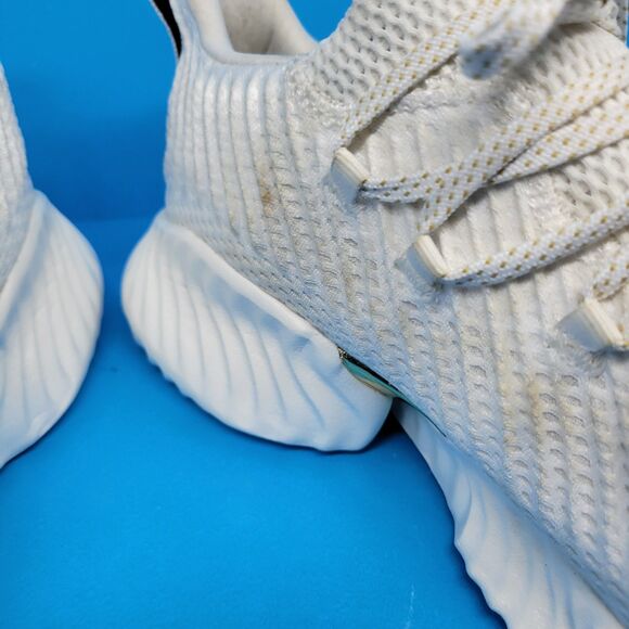 Adidas HWA TY3001 Alphabounce Instinct M Gold ART EE7613 Mens Size US 10 EUR 44 - Picture 2 of 16